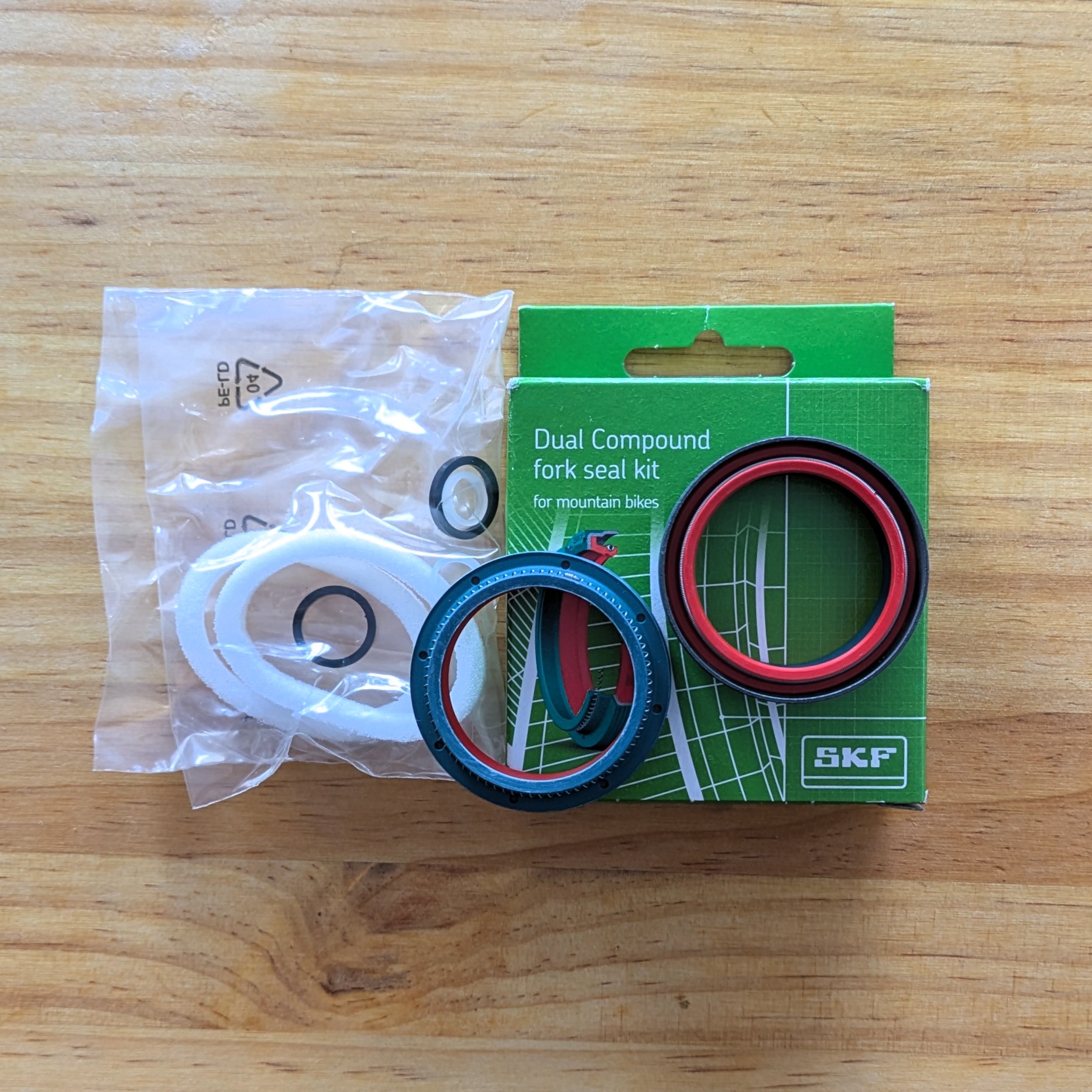 PXL_20250416_134225053 Kit de Retenes SKF Dual Compound 34 mm – MTB DUAL-34FN – Bild 1